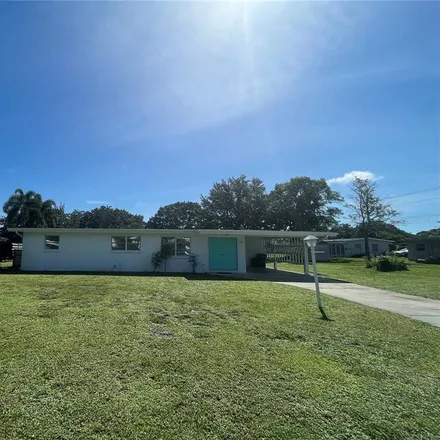 Rent this 3 bed house on 101 62nd Street Northwest in Manatee County, FL 34209