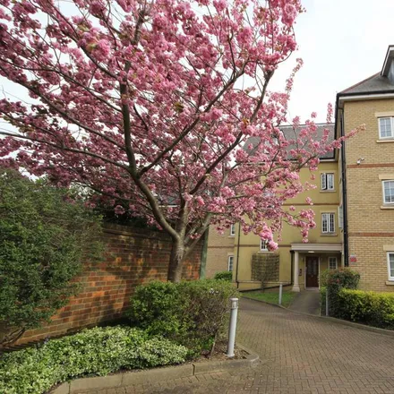 Rent this 2 bed apartment on River Bank in London, N21 2AB