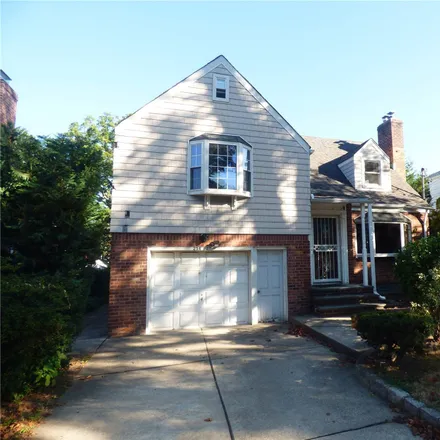 Buy this 3 bed house on 27 Walden Avenue in Village of Great Neck Plaza, NY 11020