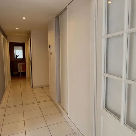 Image 3 - 7 Rue du Stade, 57050 Longeville-lès-Metz, France - Apartment for rent