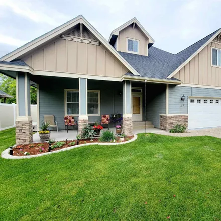 Buy this 4 bed house on 303 Crimson Circle East in Fruitland, Payette County