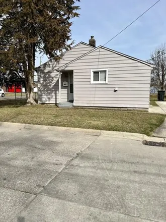 Buy this 2 bed house on 32259 Grand Traverse Street in Westland, MI 48186