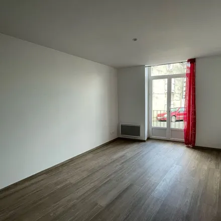 Rent this 1 bed apartment on 6 Rue de la Pierre du Theil in 86400 Civray, France