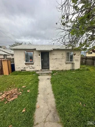 Buy this 1 bed house on 347 Kincaid Street in Bakersfield, CA 93307