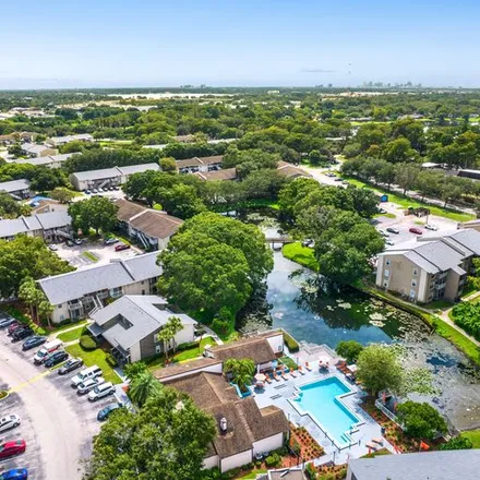 Image 2 - 4092 North Lake Orlando Parkway, Orlando, FL 32808, USA - Apartment for rent
