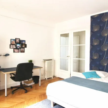 Rent this 3 bed apartment on 16 Rue de Varize in 75016 Paris, France