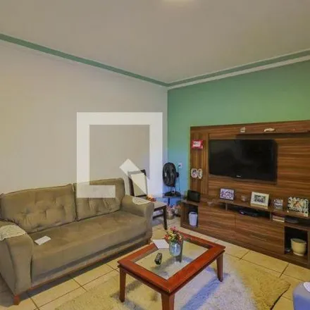 Buy this 2 bed house on Rua Afonso Cláudio in Renascença, Belo Horizonte - MG