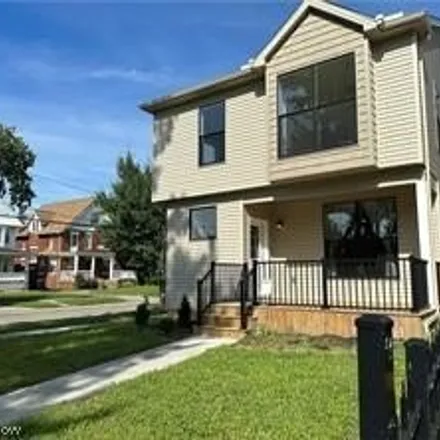 Buy this 3 bed house on 1435 E 108th St in Cleveland, Ohio