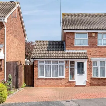 Buy this 3 bed house on Church Hill Middle School in Loxley Close, Redditch