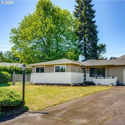 Buy this 3 bed house on 5626 Northeast Church Street in Portland, OR 97218