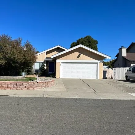 Buy this 3 bed house on 810 Pochard Way in Suisun City, CA 94585