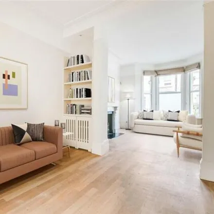Image 3 - 18 Chesilton Road, London, SW6 5AB, United Kingdom - Townhouse for sale