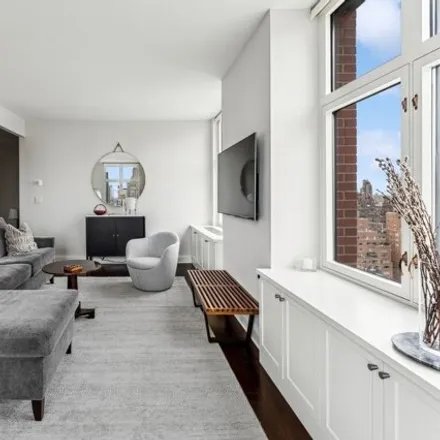 Image 2 - Hairapy By ET, 3rd Avenue, New York, NY 10035, USA - Condo for sale