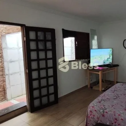 Buy this 4 bed house on Clínica AFURN in Rua das Violetas, Capim Macio