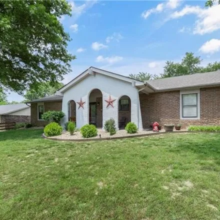 Buy this 4 bed house on 2601 West Oak Street in Rogers, AR 72758