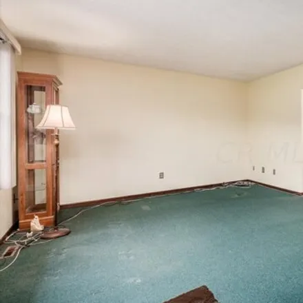 Image 7 - 2377 Montgomery Road Northeast, Mary Ann Township, OH 43055, USA - House for sale