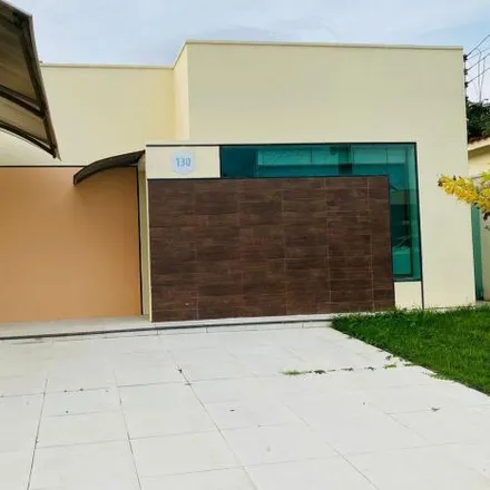 Rent this 3 bed house on Avenida do Cetur in Tarumã, Manaus - AM