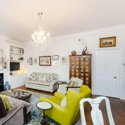 Rent this 3 bed room on Viceroy Court in 58 - 74 Prince Albert Road, London