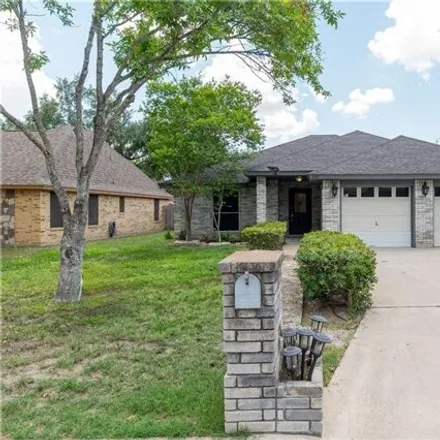 Rent this 3 bed house on 2313 Lilac Ave in Mission, Texas