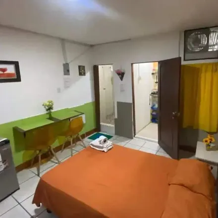 Rent this 1 bed apartment on Ecuador in Lorenzo de Garaycoa, 090308