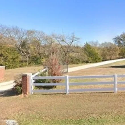 Buy this 5 bed house on Mount Washington Road in Ardmore, OK 73401