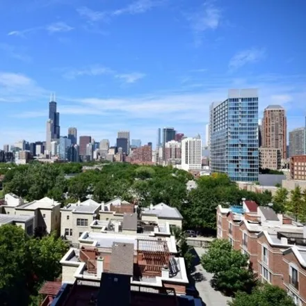 Image 2 - Dearborn Tower, 1530 South State Street, Chicago, IL 60605, USA - Condo for rent