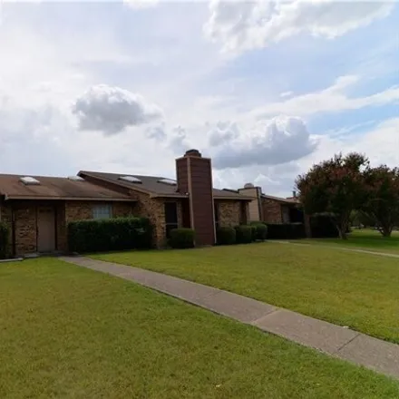 Rent this 2 bed house on 1402 Butterfield Drive in Mesquite, TX 75150