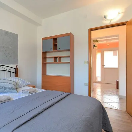 Rent this 3 bed apartment on 52212 Fažana