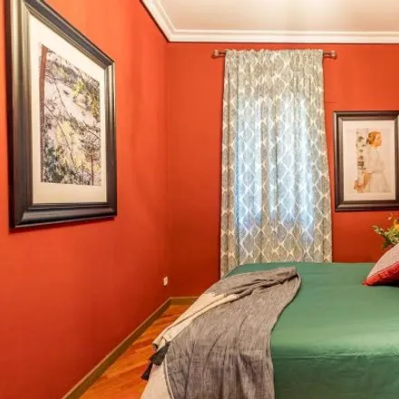Rent this 3 bed room on Calle de la Araucaria in 8, 28039 Madrid
