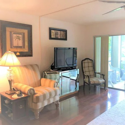 Rent this 2 bed apartment on Eastpointe Country Club in 13535 Eastpointe Boulevard, Palm Beach Gardens