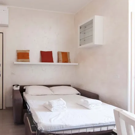 Image 6 - Via Bernardino Verro, 45, 20141 Milan MI, Italy - Apartment for rent