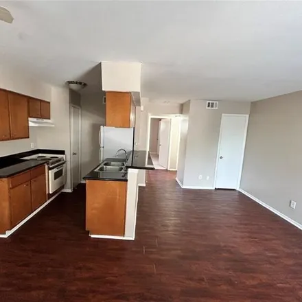 Image 6 - 1424 Hawthorne Street, Houston, TX 77006, USA - Apartment for rent