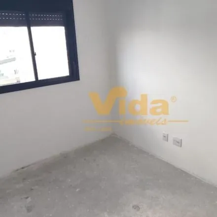 Buy this 2 bed apartment on Rua Valdir Soares Lopes in Padroeira, Osasco - SP