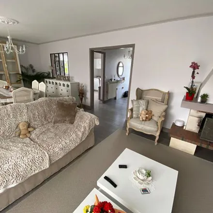 Rent this 2 bed apartment on 31 Place de la Libération in 76230 Bois-Guillaume, France