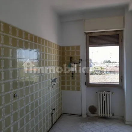 Image 3 - Punto Zero, Viale Repubblica, 26013 Crema CR, Italy - Apartment for rent