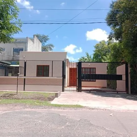Image 2 - Calle 420, Partido de La Plata, B1894 AAR Villa Elisa, Argentina - House for sale