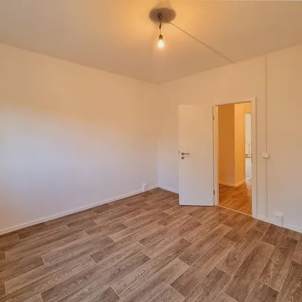Rent this 3 bed apartment on Robinienstraße 10 in 01169 Dresden, Germany