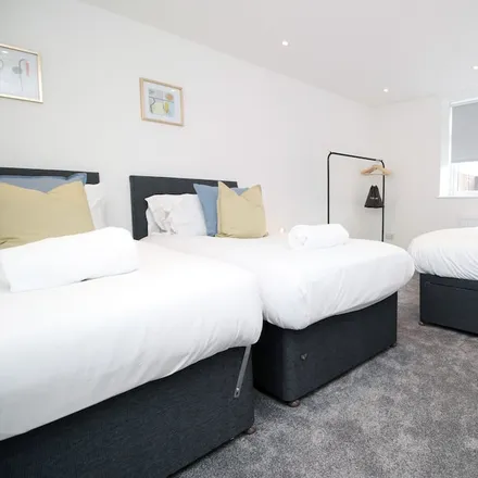 Rent this 2 bed apartment on Ely in CF5 5BS, United Kingdom