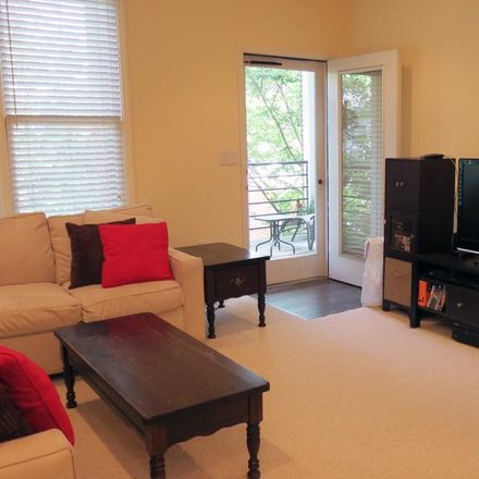Rent this 1 bed condo on 710 North Person Street in Raleigh, NC 27604