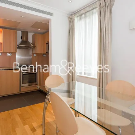 Image 3 - Lucas House, Fulham Road, Lot's Village, London, SW10 0RE, United Kingdom - Apartment for rent