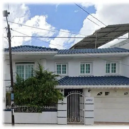 Buy this 4 bed house on Calle 8 in 93230 Poza Rica, VER