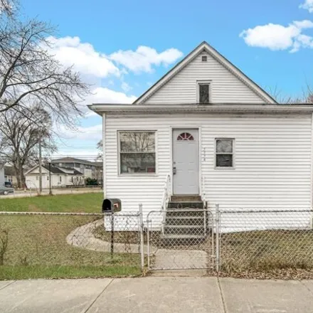 Buy this 2 bed house on 607 Thornton Street in Hammond, IN 46320