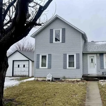 Buy this 2 bed house on 355 South Montgomery Avenue in Le Center, Le Sueur County