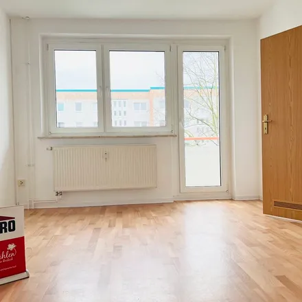 Rent this 2 bed apartment on Osloer Straße 41 in 28719 Bremen, Germany
