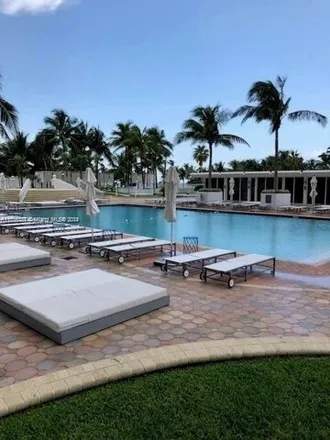 Image 5 - The Ritz-Carlton Bal Harbour, Miami, 10295 Collins Avenue, Bal Harbour Village, Miami-Dade County, FL 33154, USA - Condo for rent