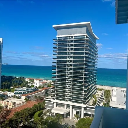 Buy this 1 bed condo on 5838 Collins Avenue in Miami Beach, FL 33140