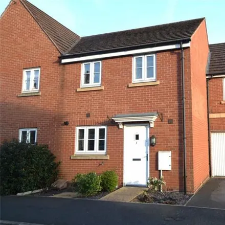Buy this 3 bed townhouse on 11 Jetty Road in Gloucester, GL2 5FS