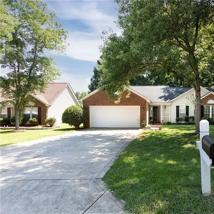 Buy this 3 bed house on 5408 Groveton Court in Charlotte, NC 28269