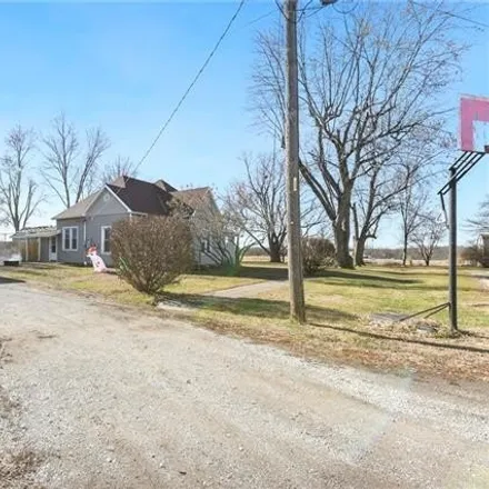 Image 3 - 499 Shivel Avenue, Gower, Clinton County, MO 64454, USA - House for sale