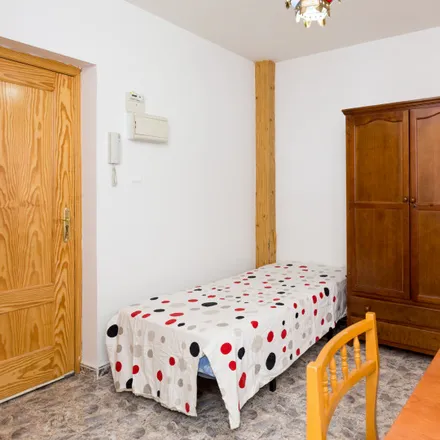 Rent this studio apartment on Calle Ángel in 18005 Granada, Spain